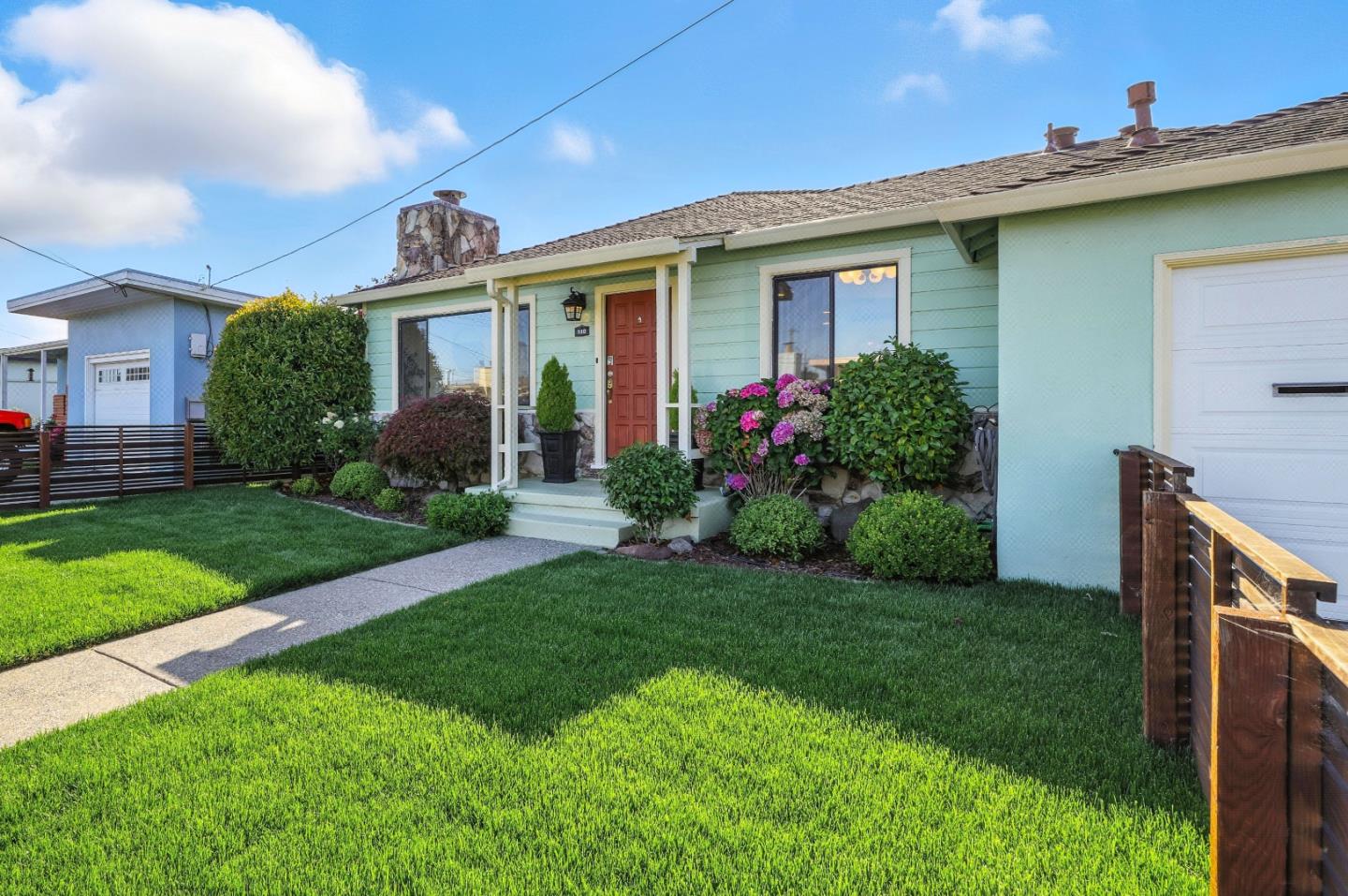 110 Manzanita Avenue