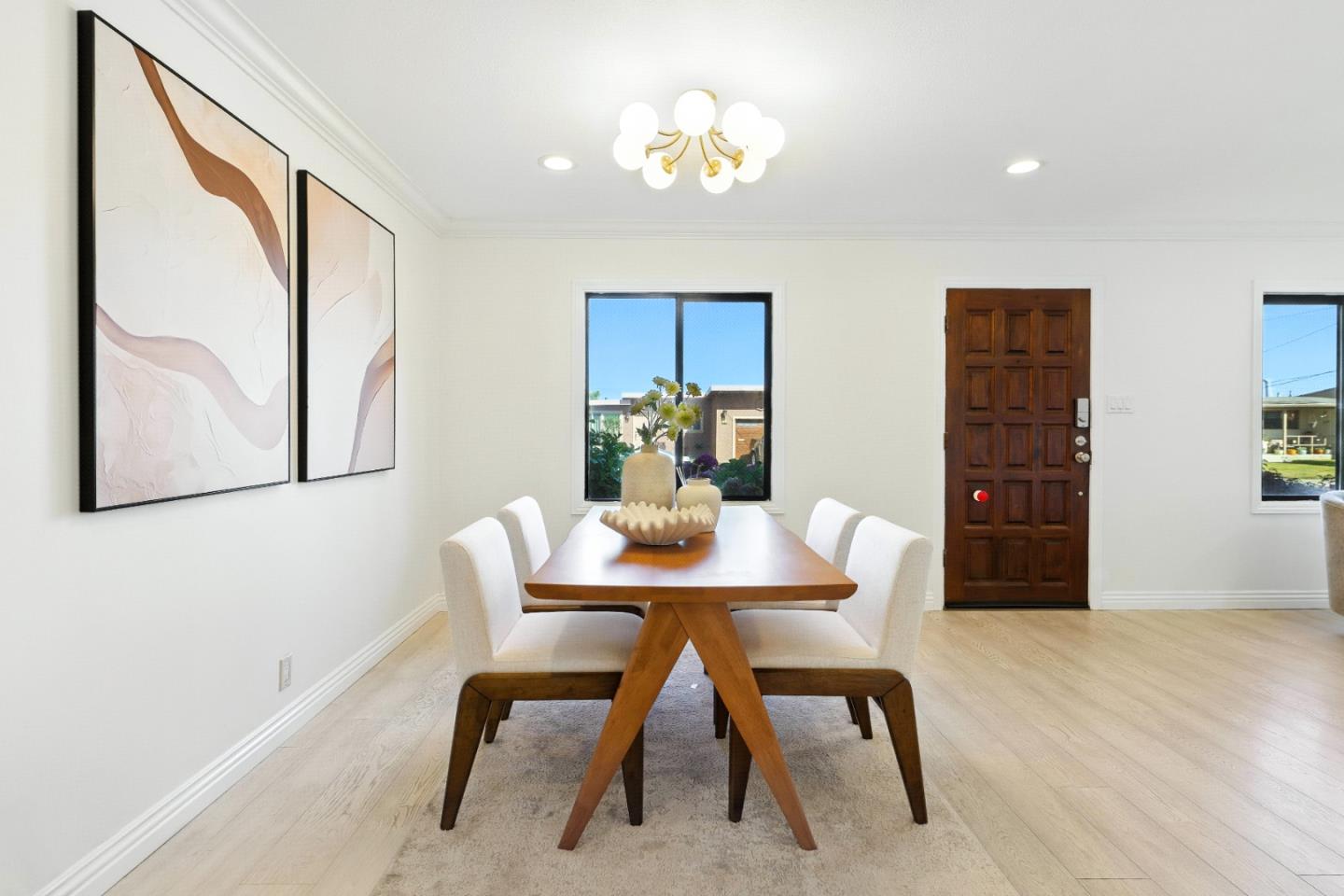 110 Manzanita Avenue