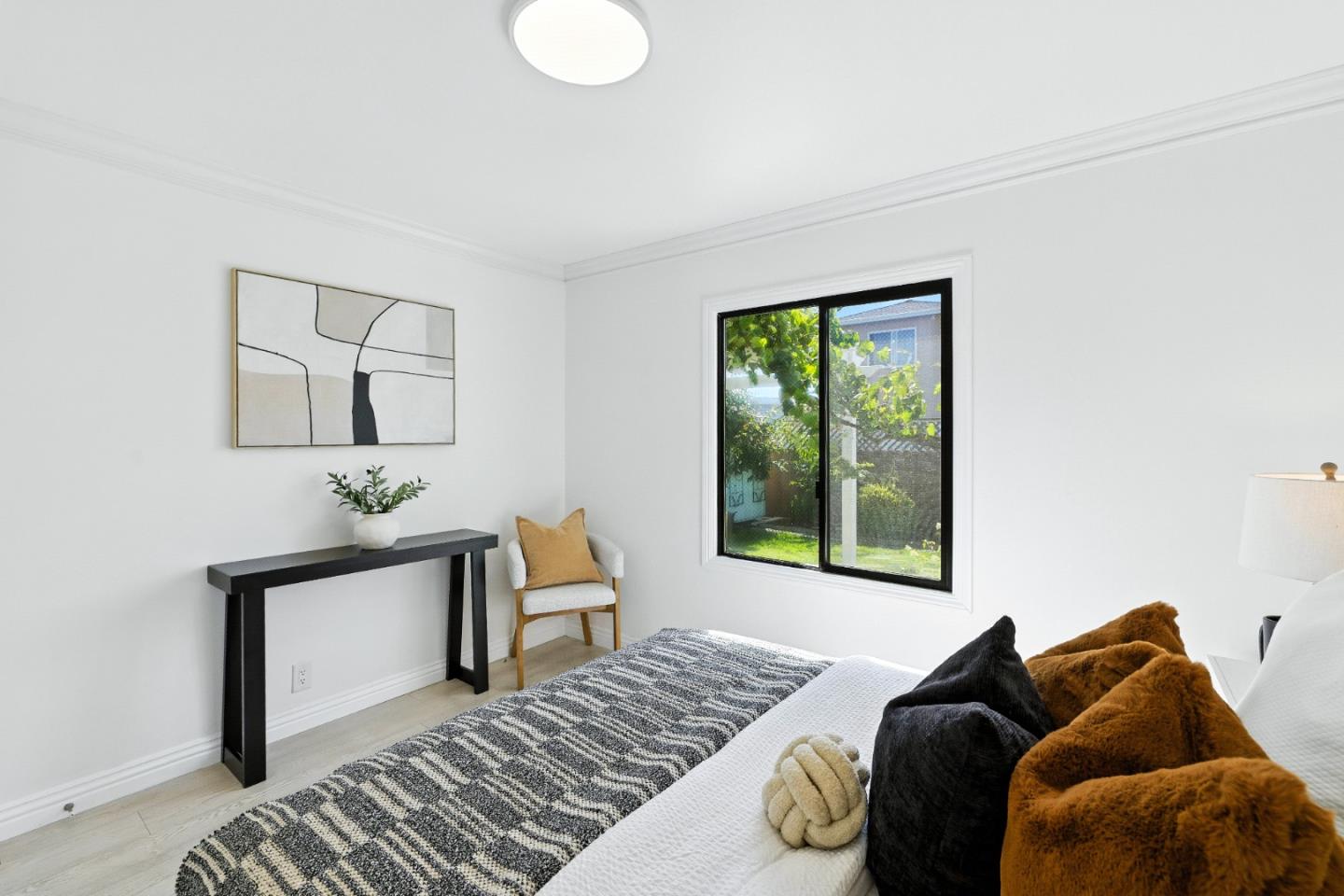 110 Manzanita Avenue