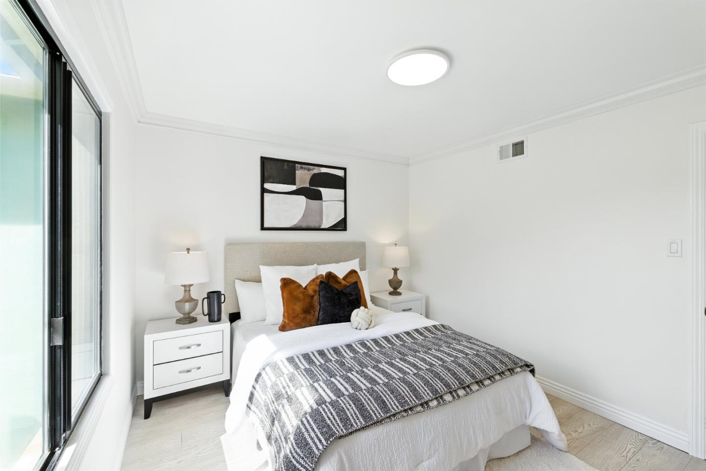 110 Manzanita Avenue