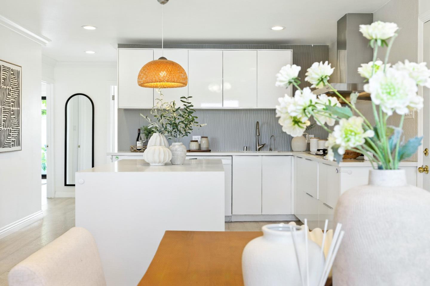 110 Manzanita Avenue