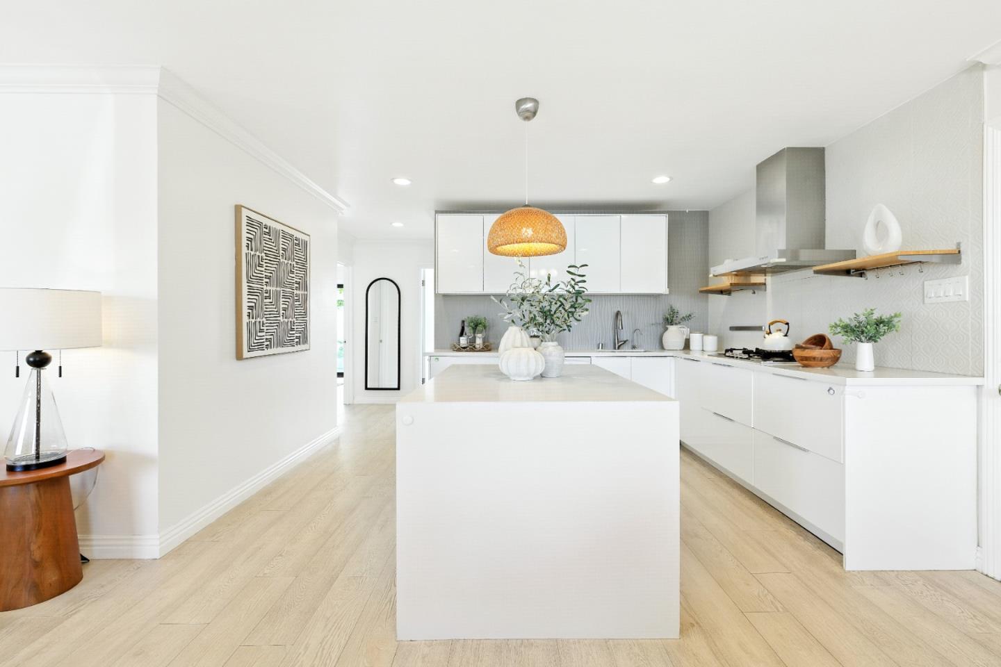 110 Manzanita Avenue