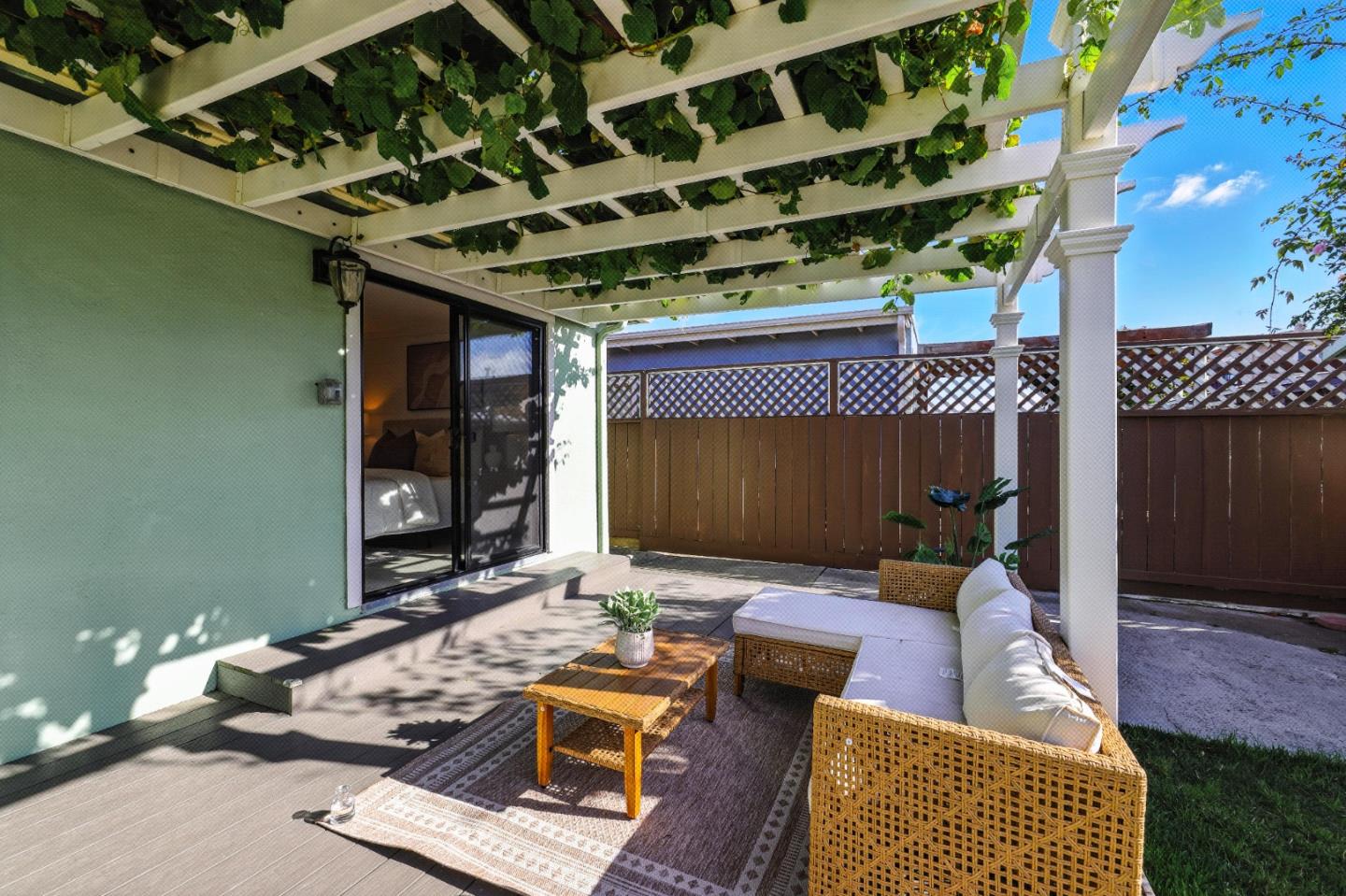 110 Manzanita Avenue