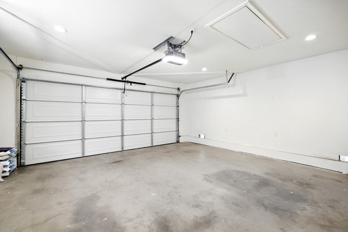 1566 Willowgate Drive