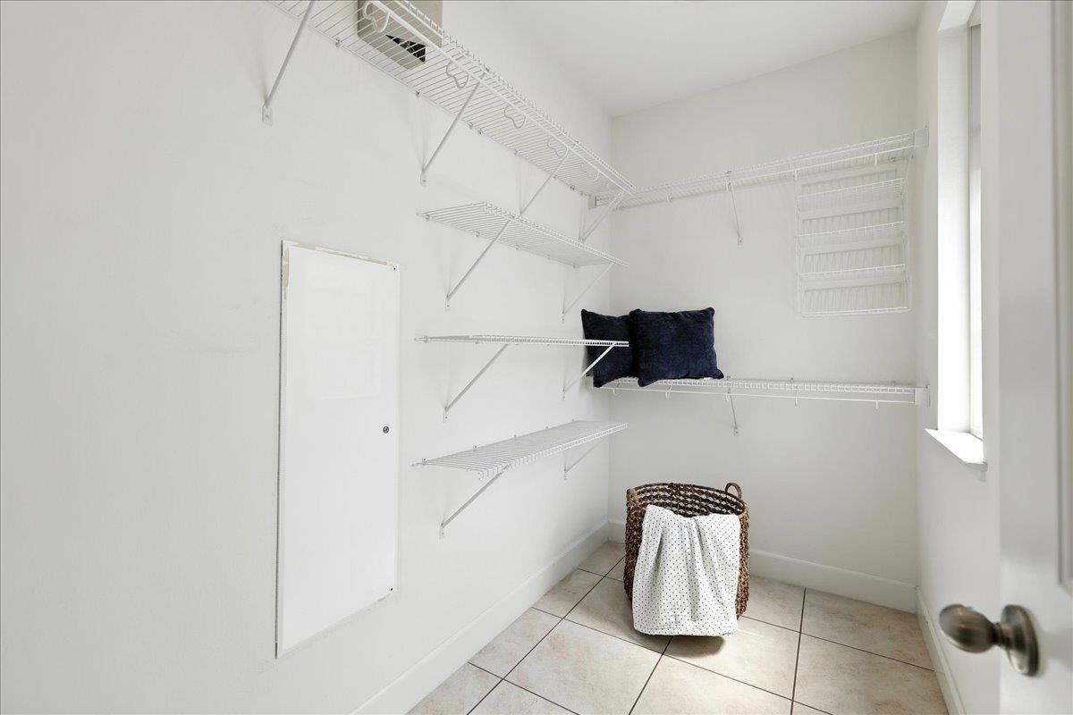 2955 Via Roma Place 42