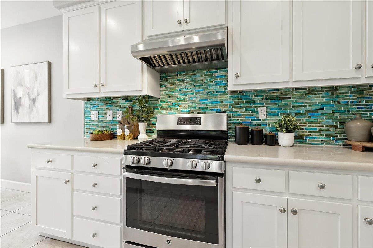 2955 Via Roma Place 42