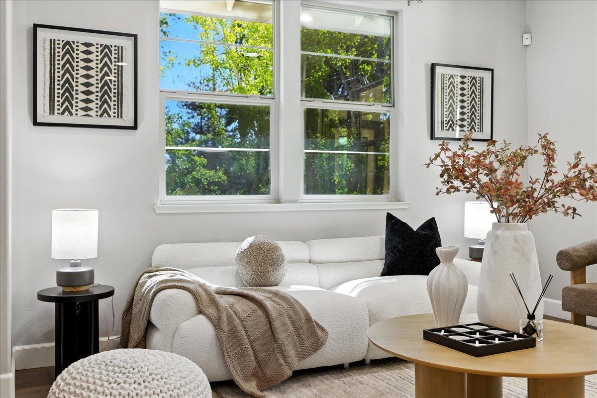 2955 Via Roma Place 42