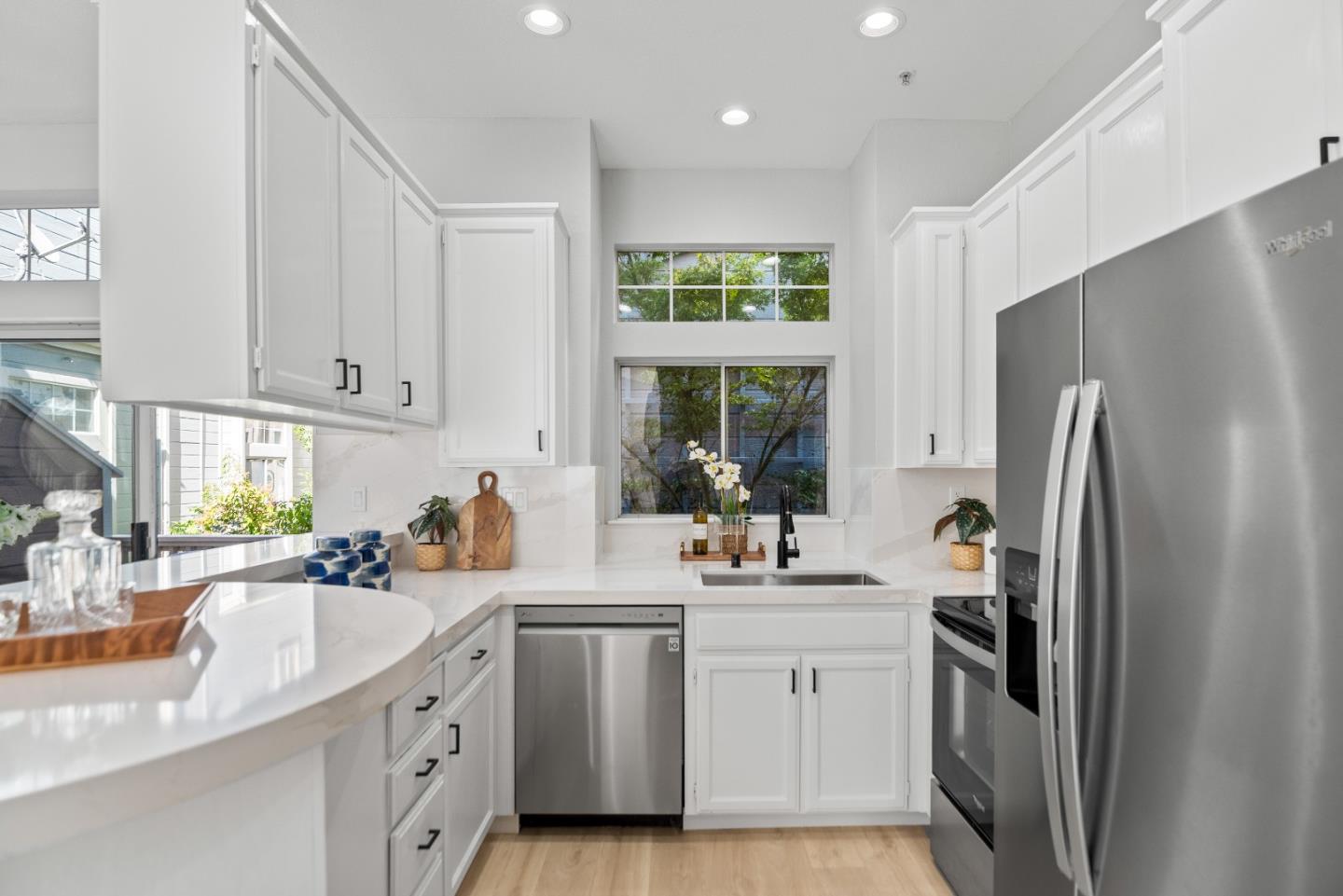 979 Pinto Palm Terrace 13