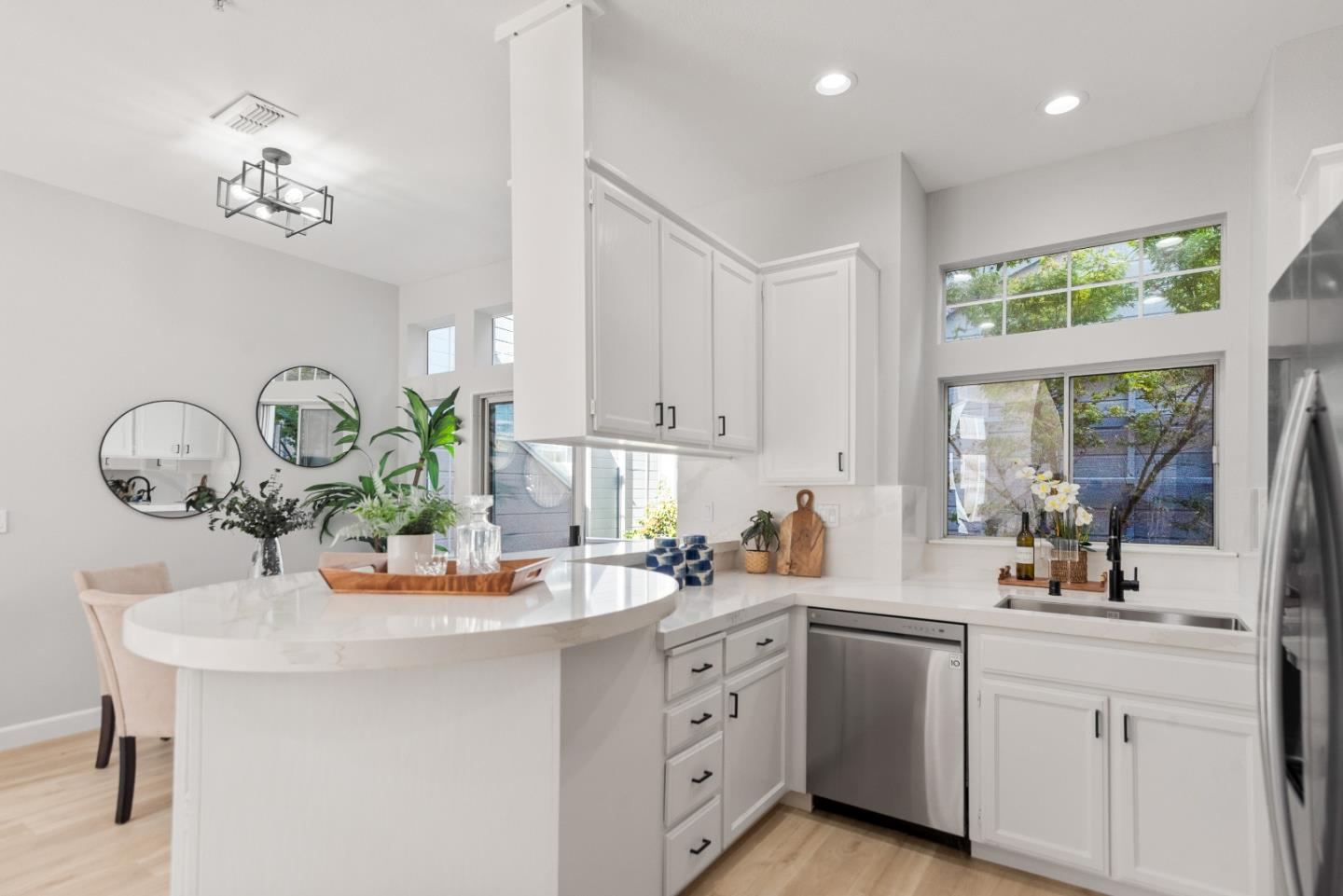 979 Pinto Palm Terrace 13