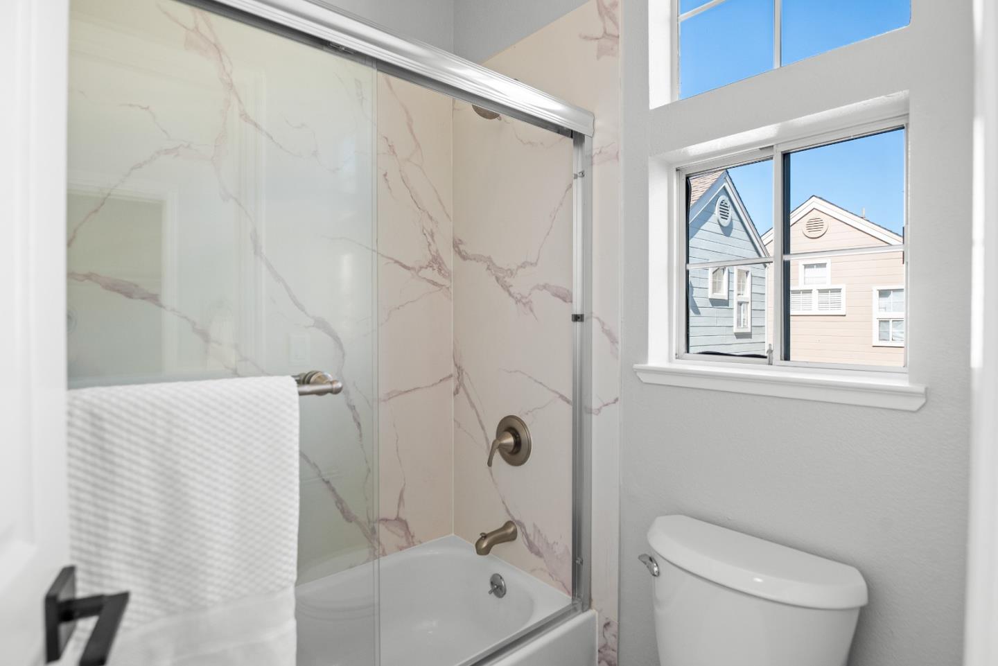 979 Pinto Palm Terrace 13