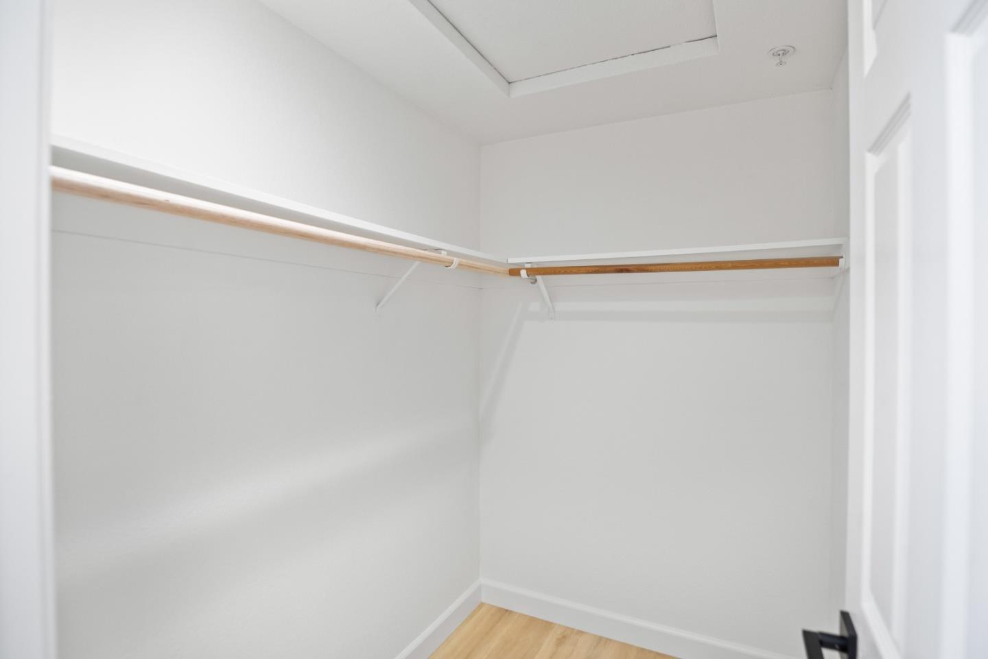 979 Pinto Palm Terrace 13