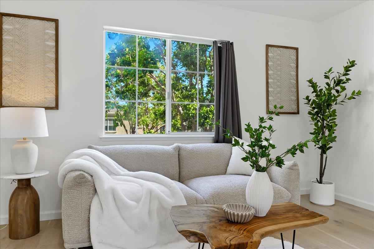 8 Parkgrove Drive