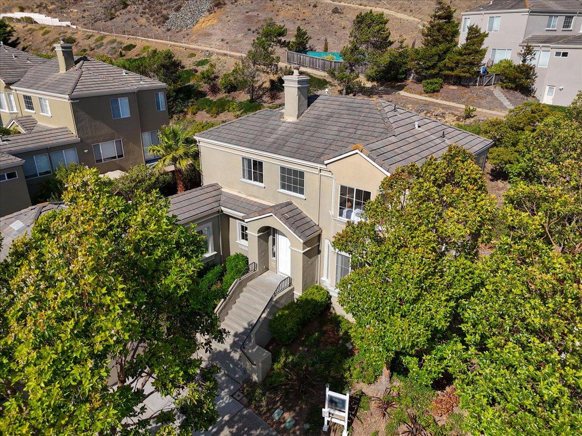8 Parkgrove Drive