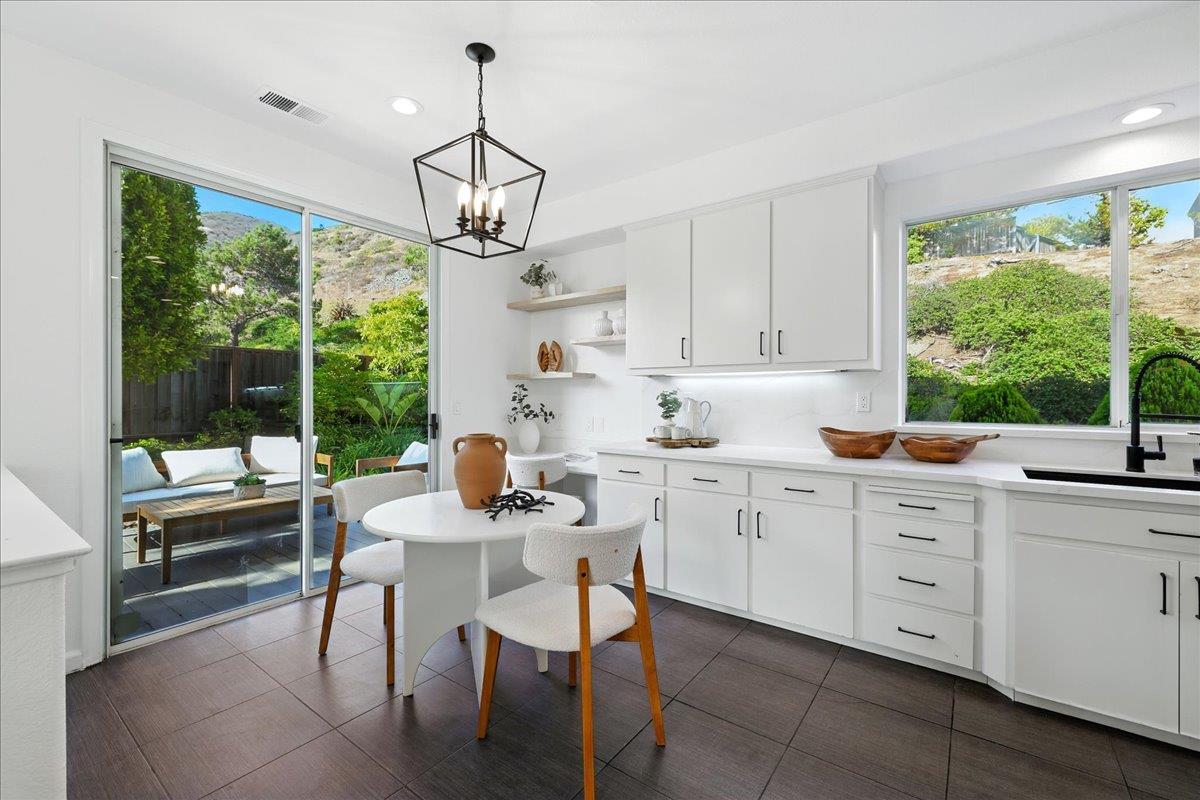 8 Parkgrove Drive