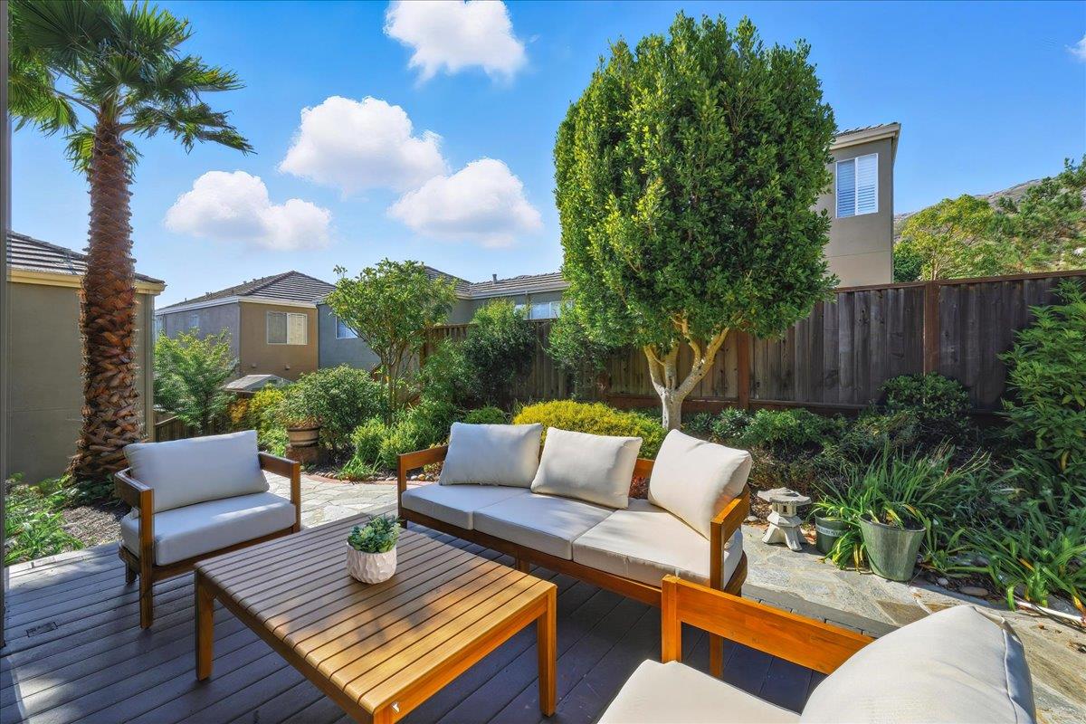 8 Parkgrove Drive