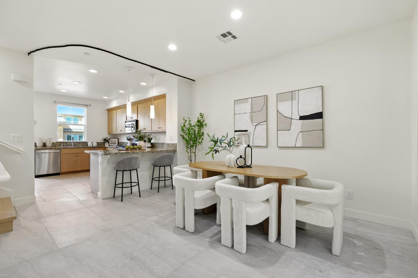 930 Highland Terrace