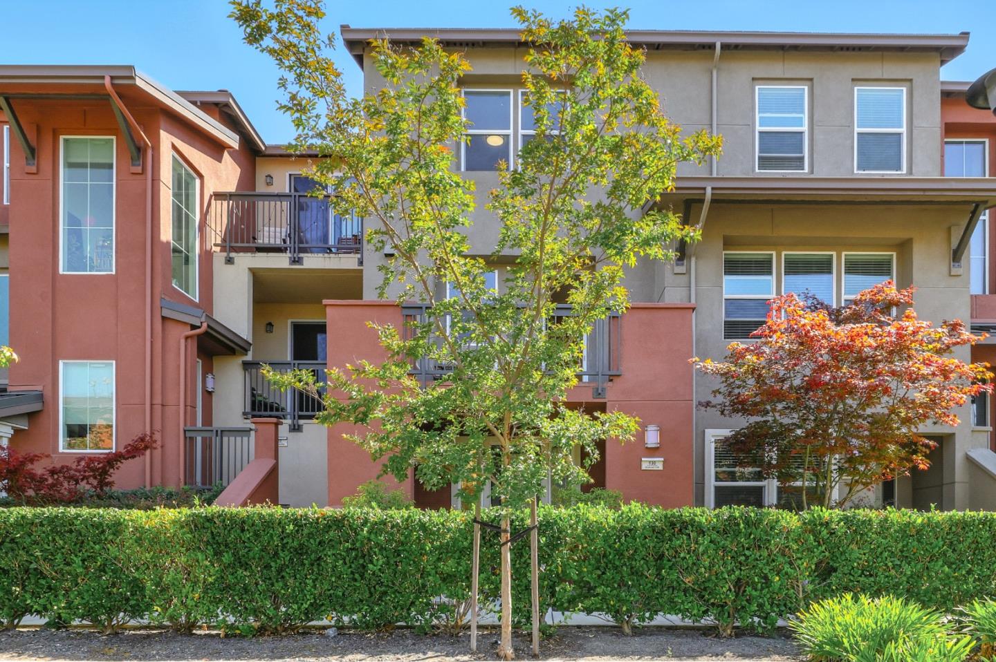 930 Highland Terrace