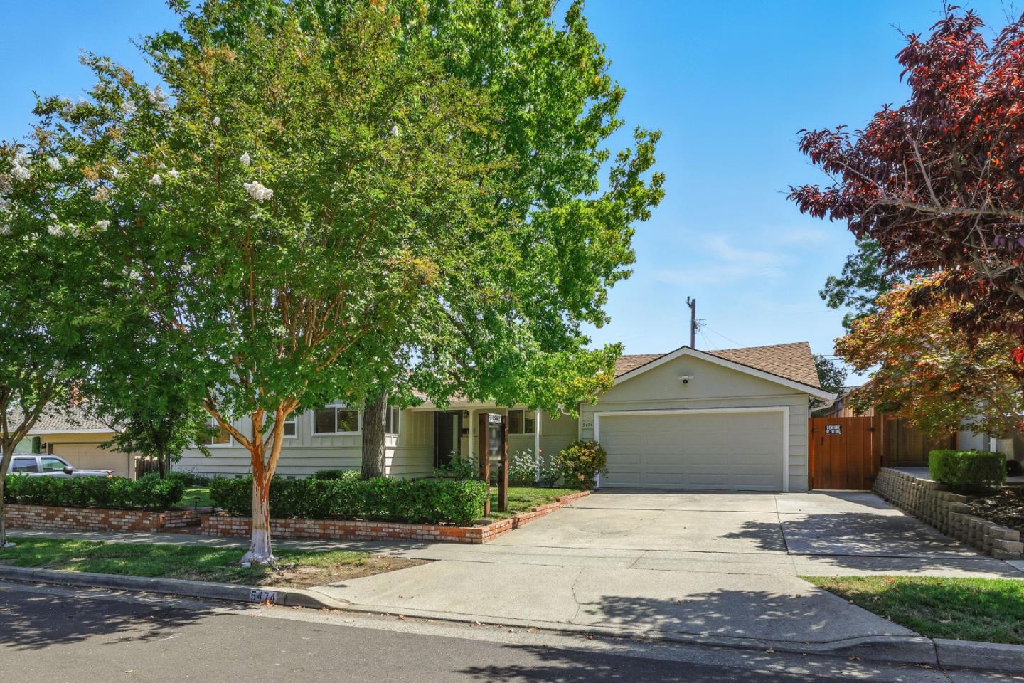 5474 Blossom Wood Drive