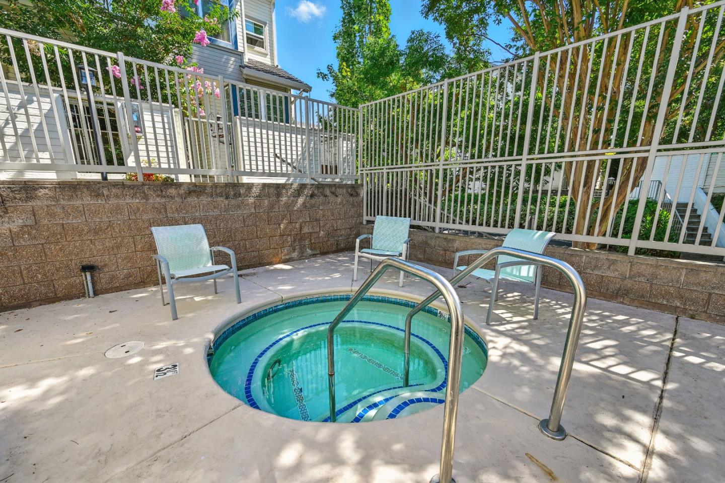 984 Belmont Terrace 10