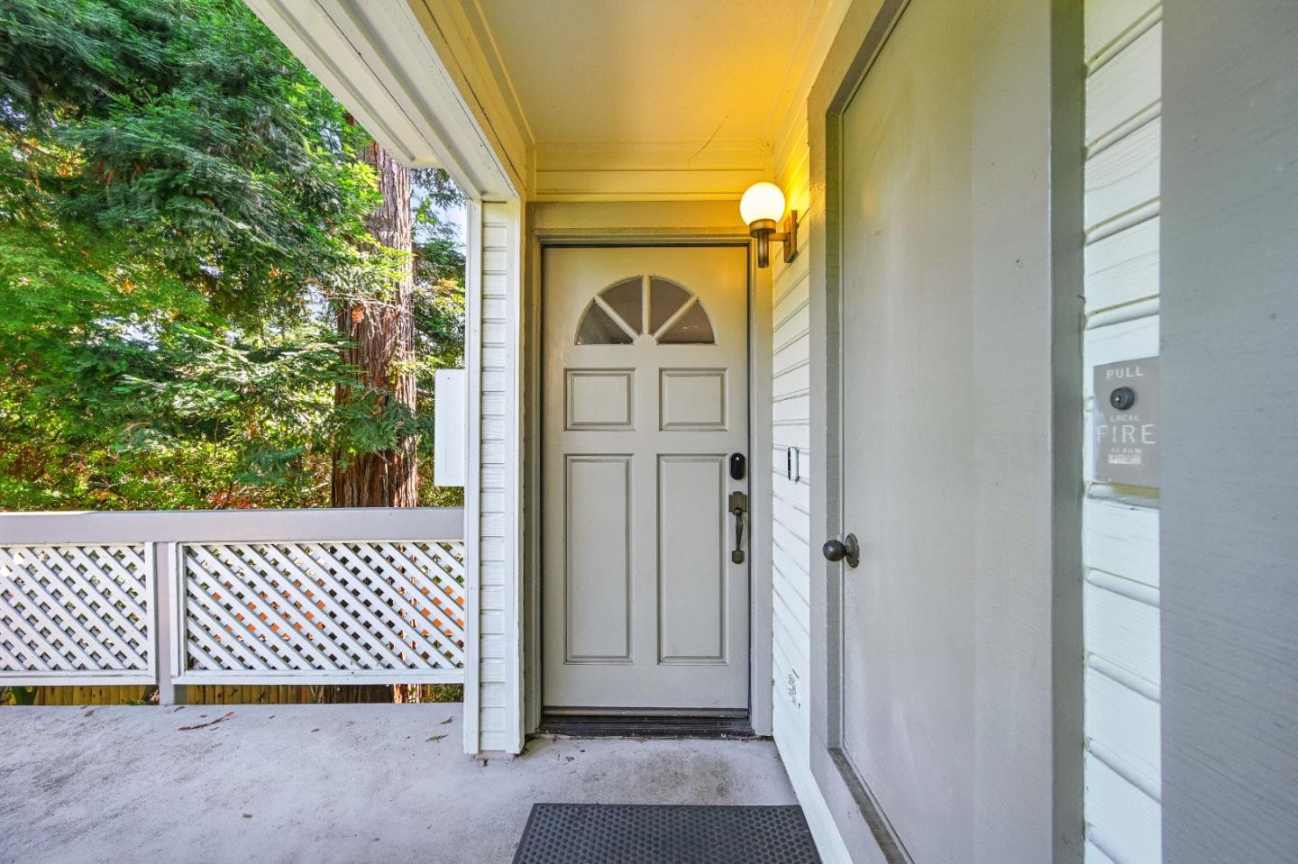 984 Belmont Terrace 10