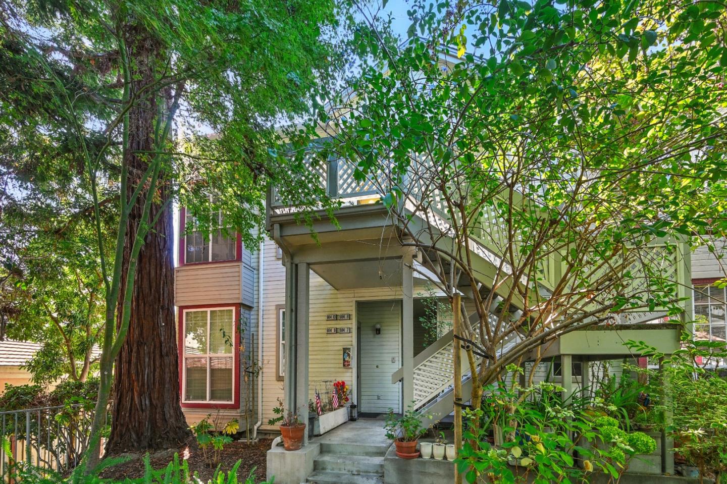 984 Belmont Terrace 10