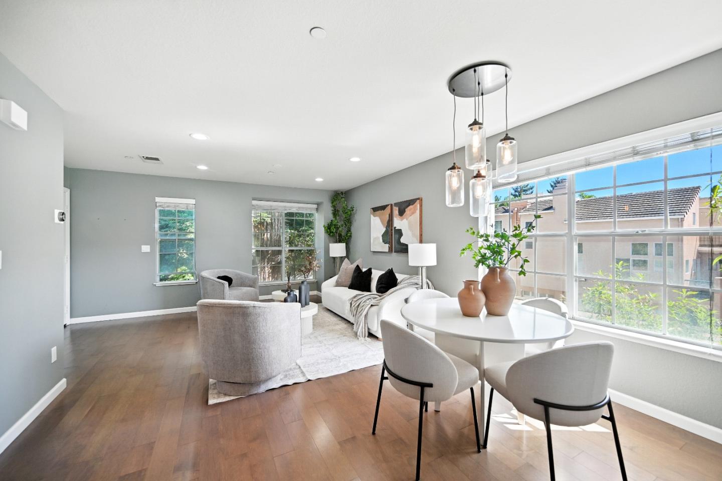 984 Belmont Terrace 10