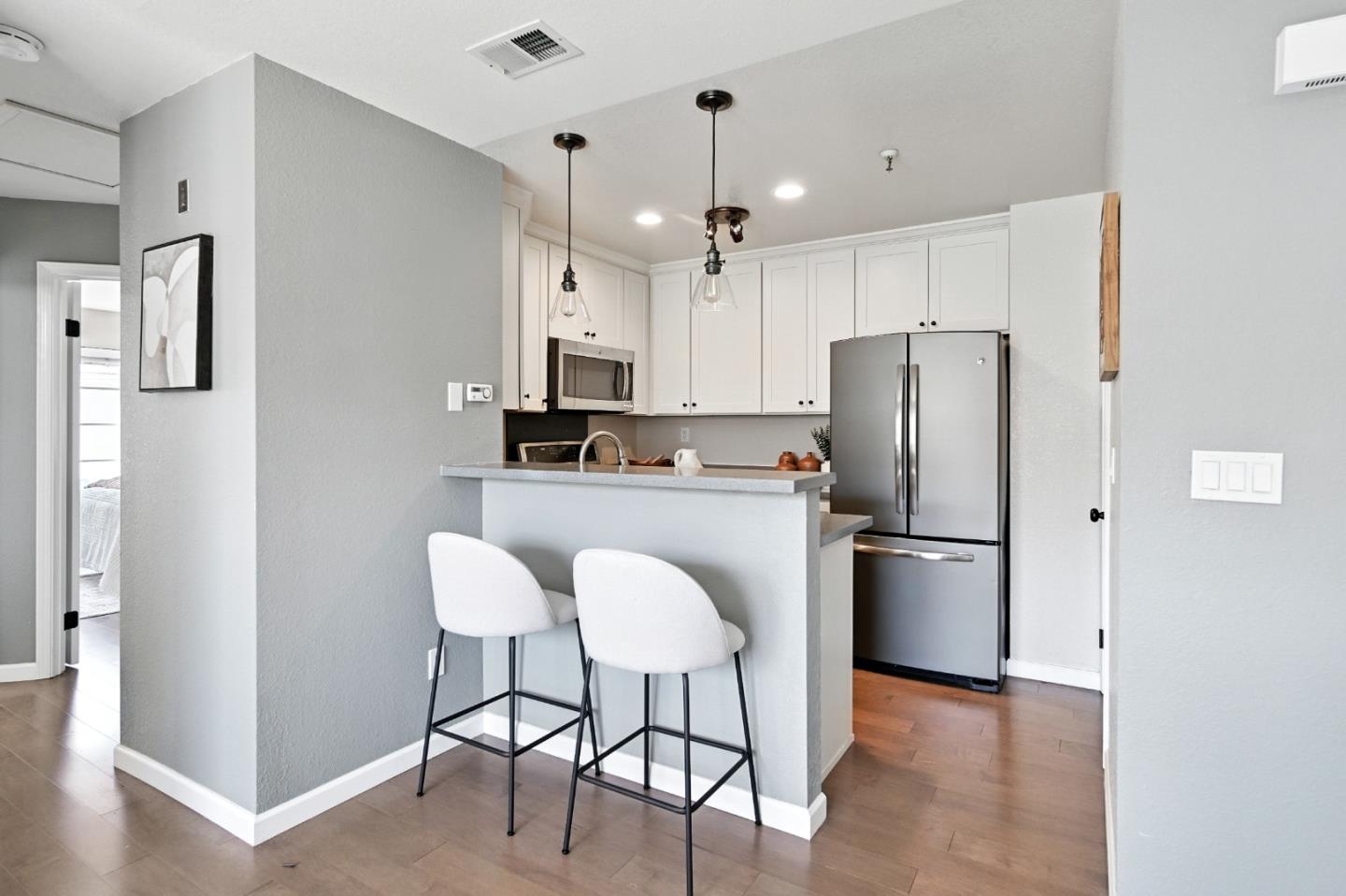 984 Belmont Terrace 10