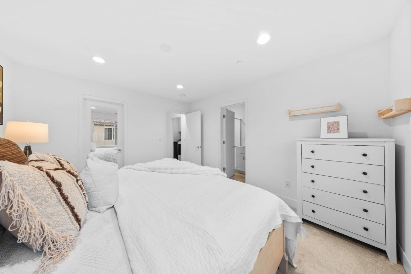 37537 Estuary Street