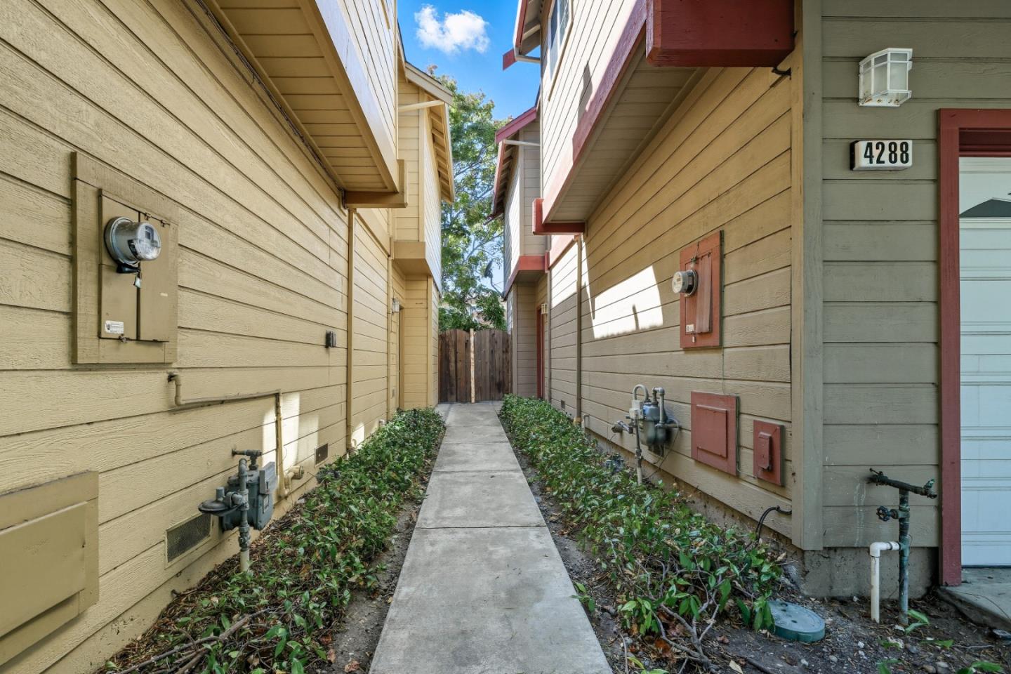 4288 Macedo Place