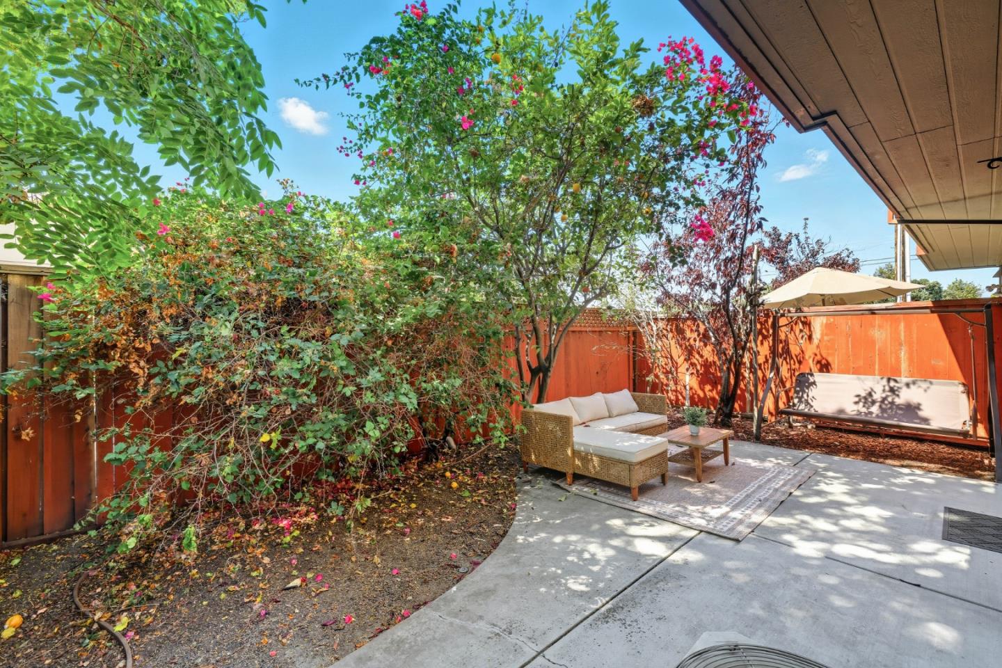 4288 Macedo Place