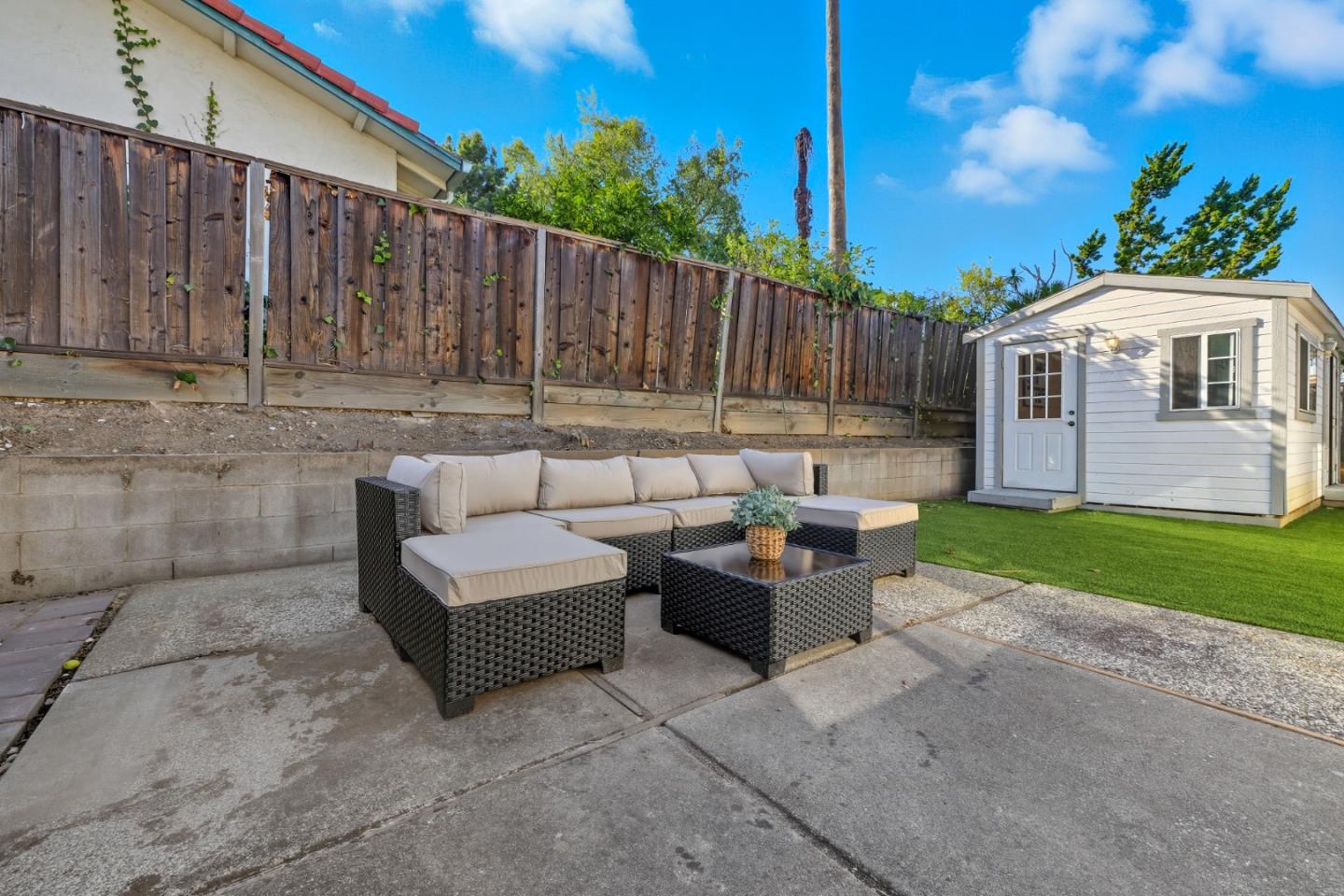 1681 Danromas Way