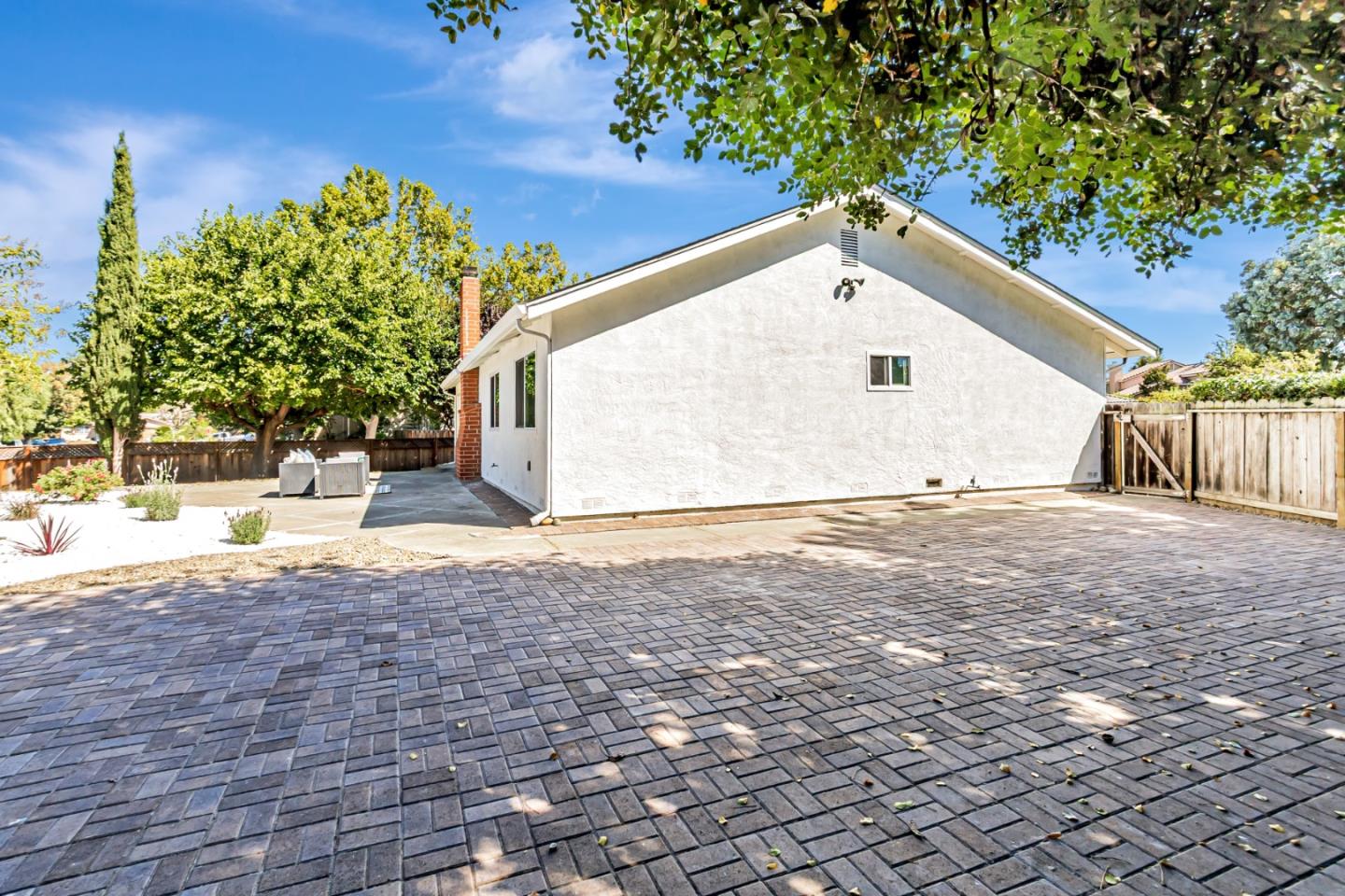 36288 Saxon Court
