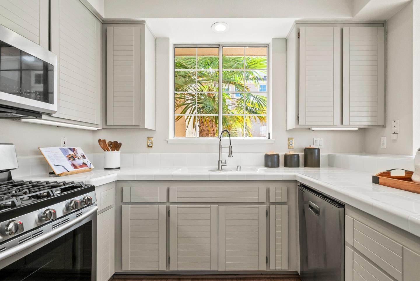 392 Terra Mesa Way