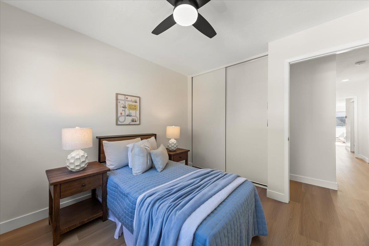 2576 Knightsbridge Lane