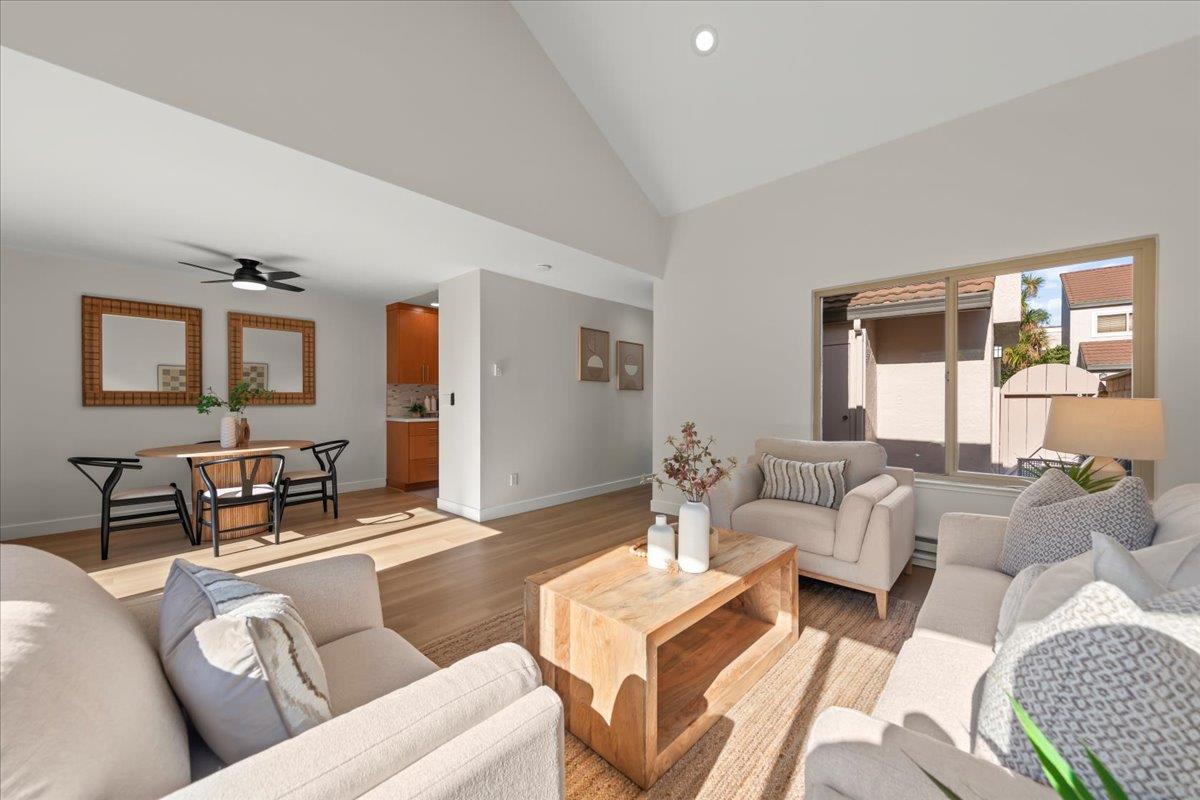 2576 Knightsbridge Lane