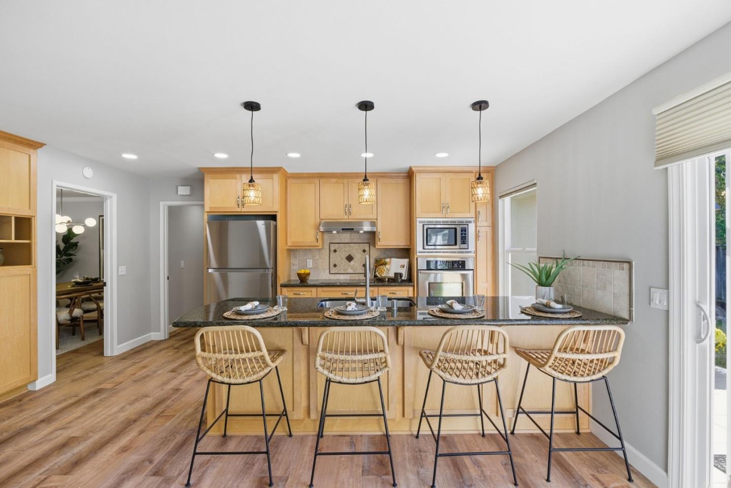 863 Laburnum Drive