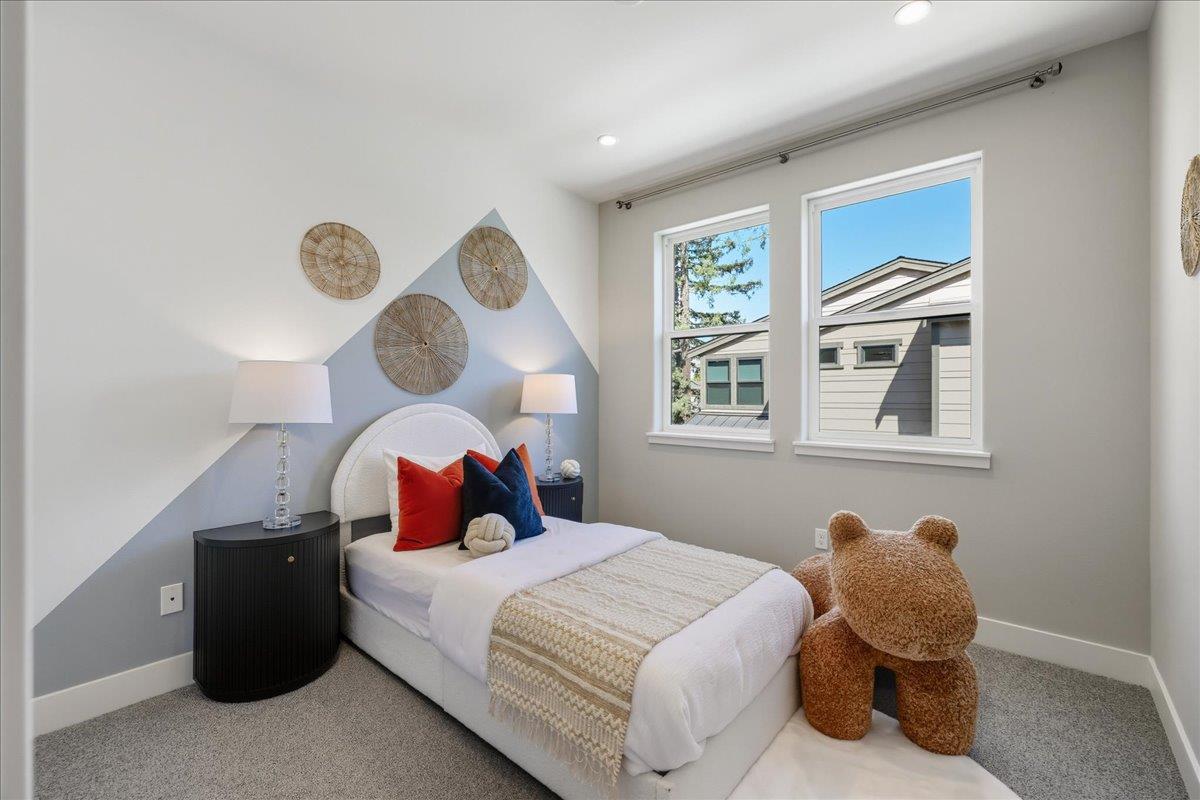 1956 Montecito Avenue