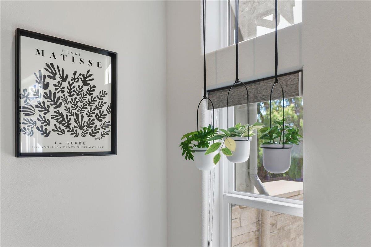 1956 Montecito Avenue