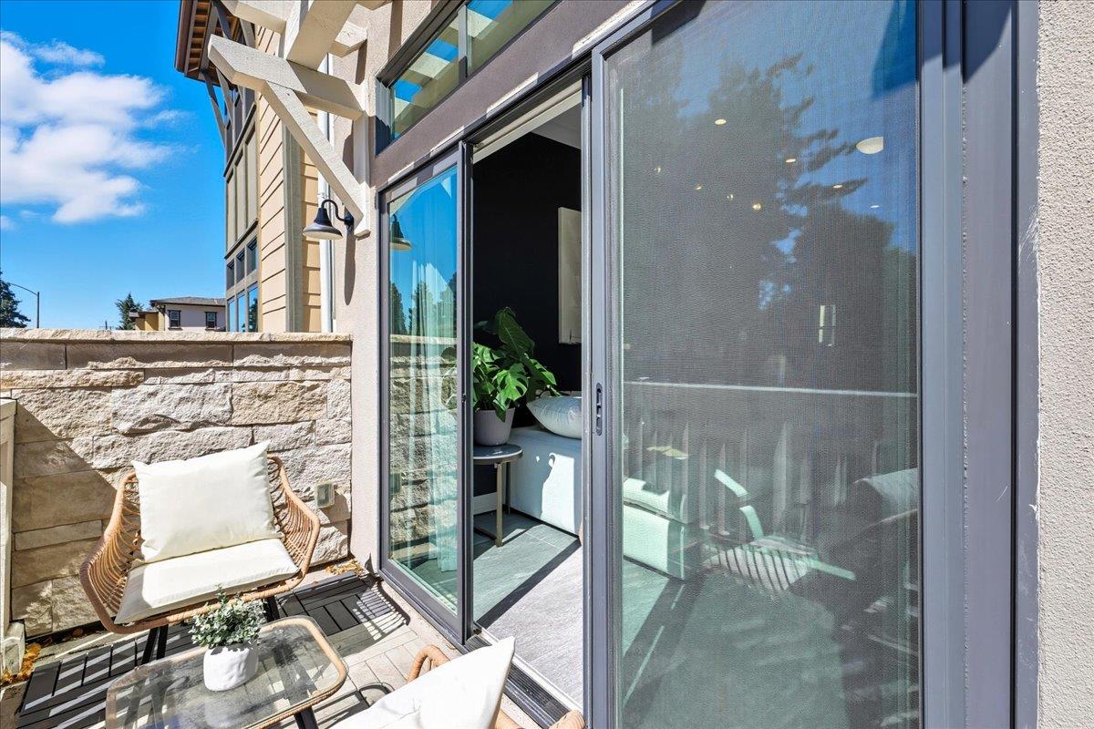 1956 Montecito Avenue