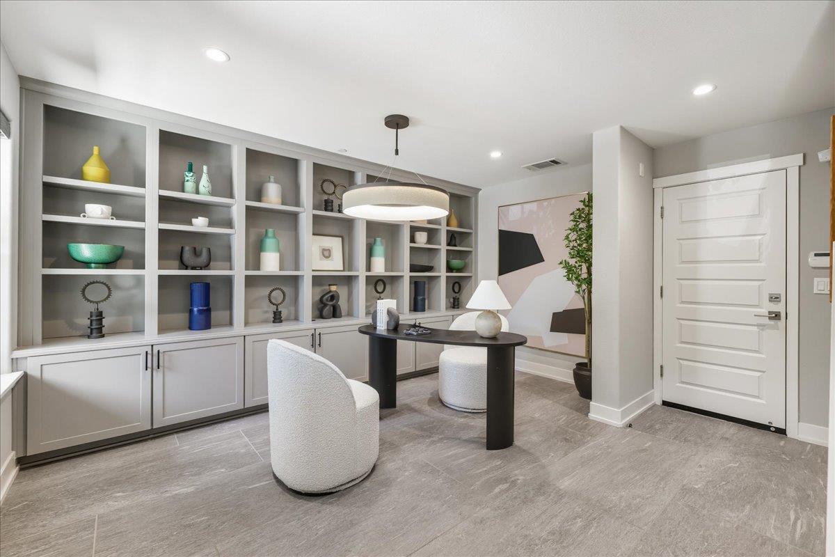 1956 Montecito Avenue