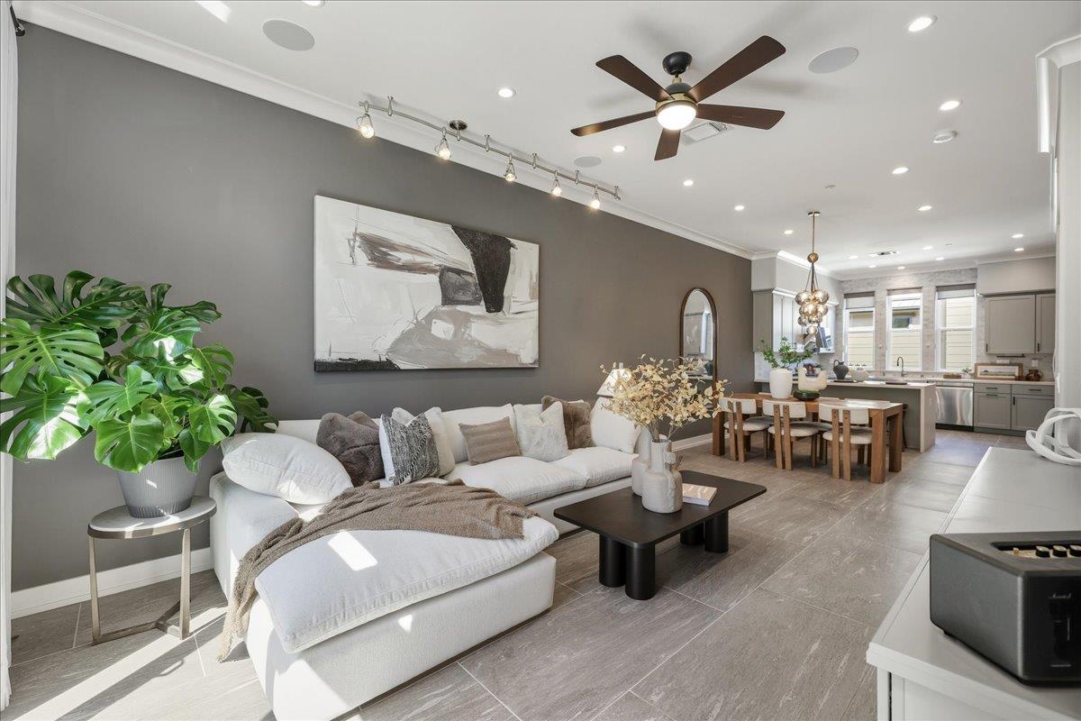 1956 Montecito Avenue