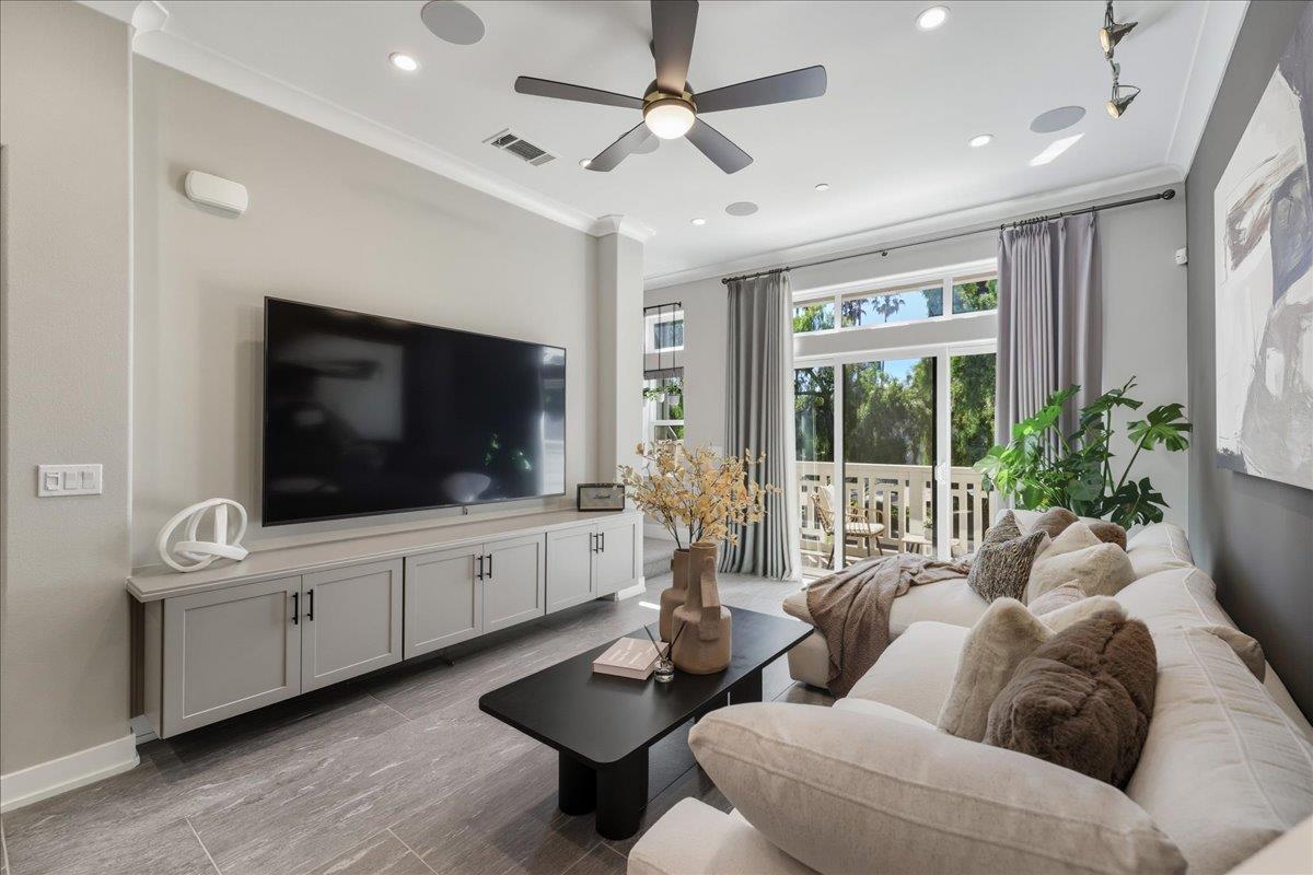 1956 Montecito Avenue