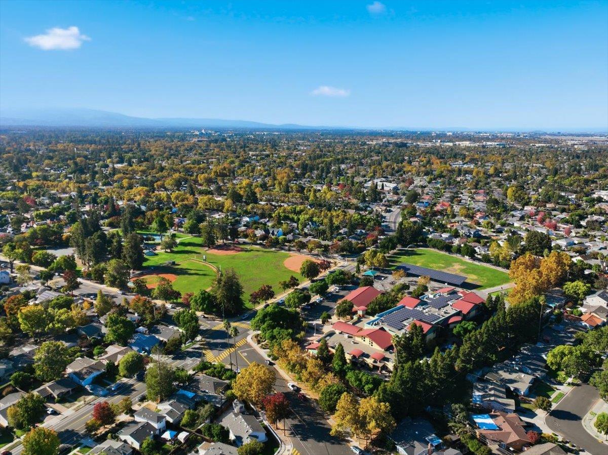 536 Almaden Walk Loop