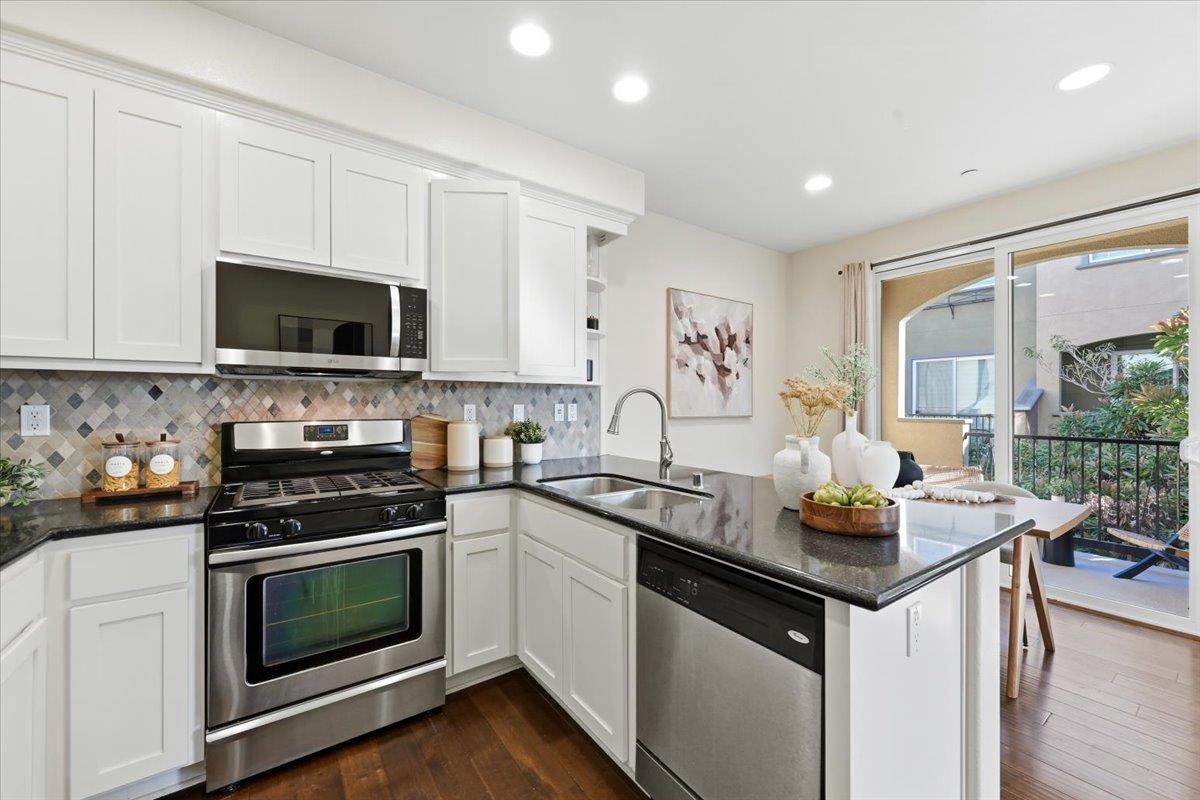 536 Almaden Walk Loop