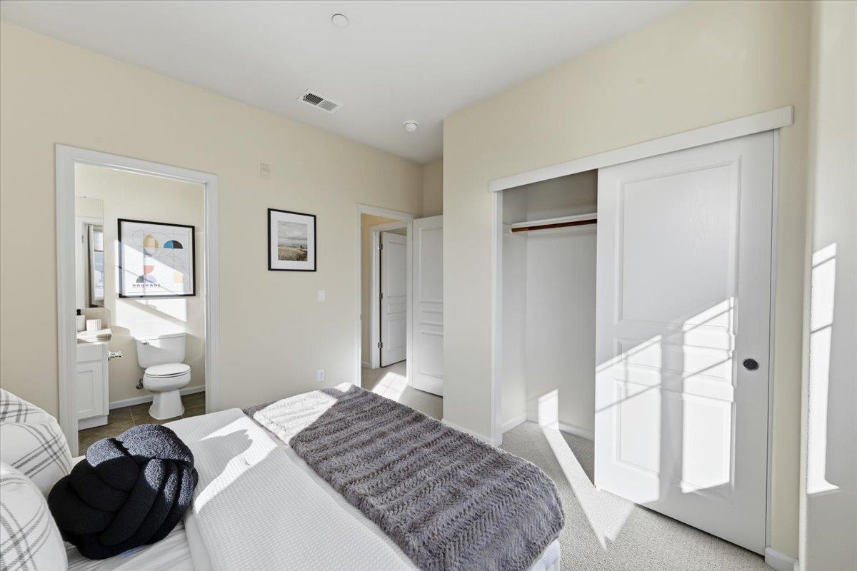 536 Almaden Walk Loop