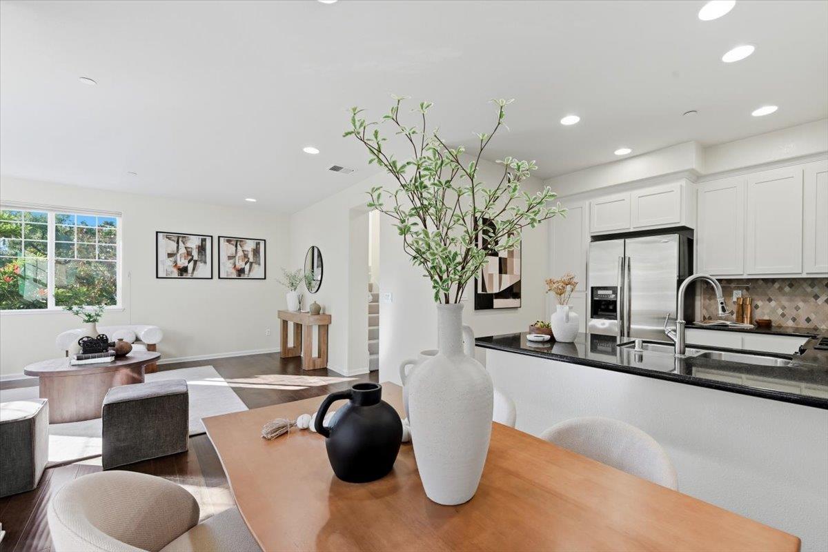 536 Almaden Walk Loop