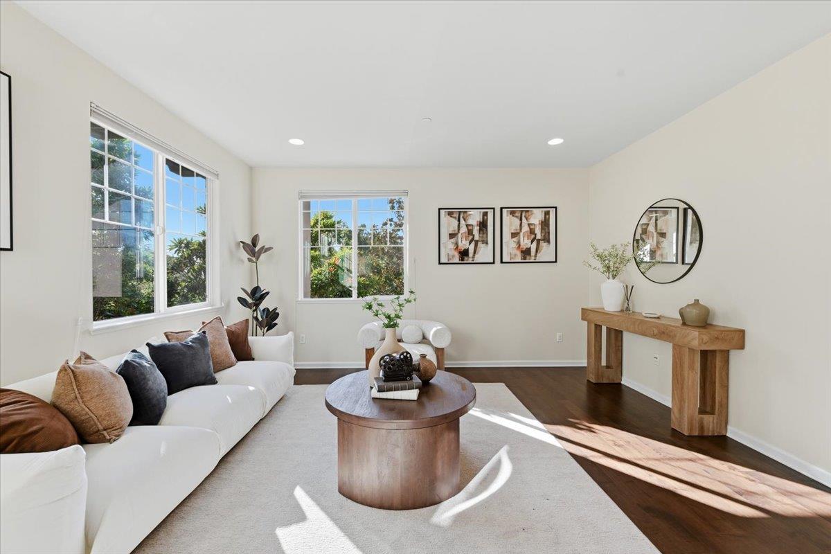 536 Almaden Walk Loop