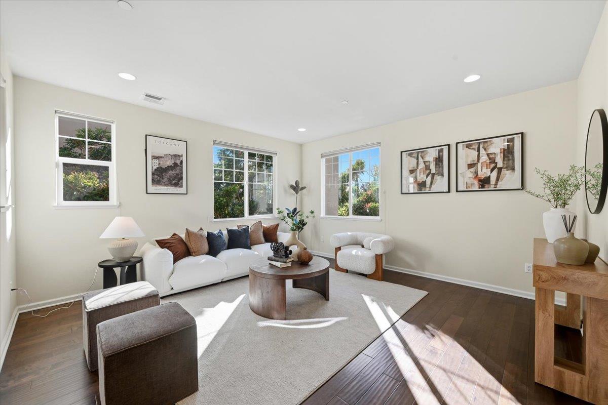 536 Almaden Walk Loop