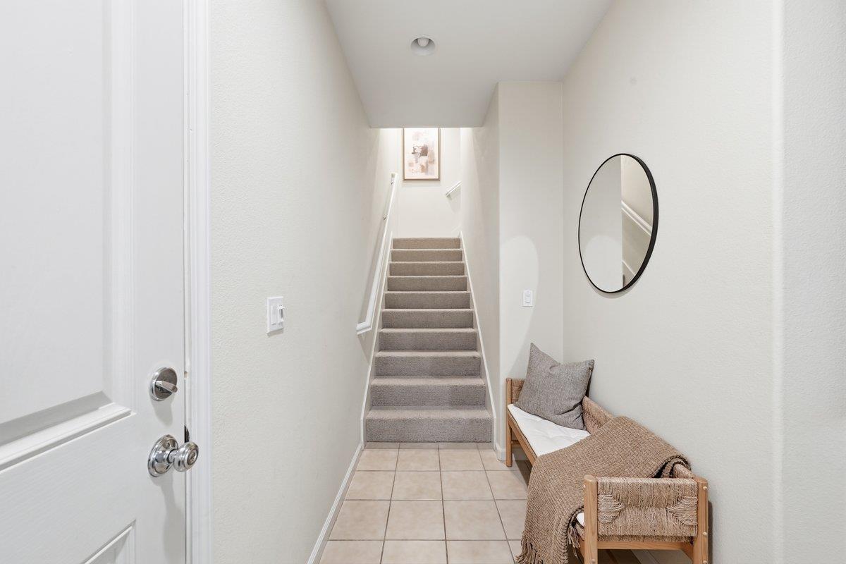 536 Almaden Walk Loop