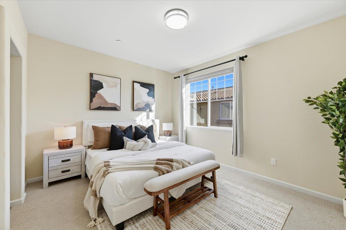 536 Almaden Walk Loop
